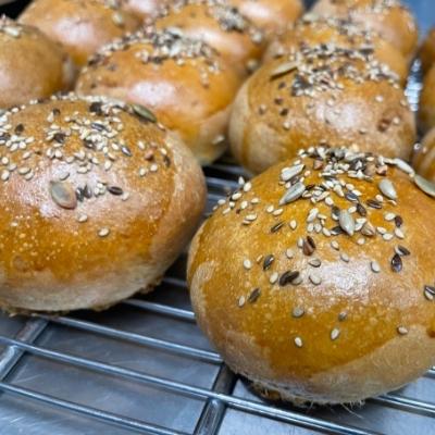 Buns maison au restaurant Bistrot Noisette à Dieulefit