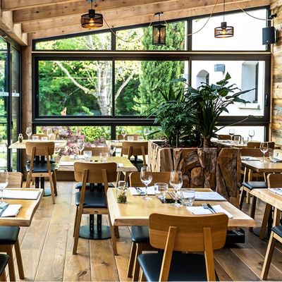 Salle du restaurant Bistrot Noisette à Dieulefit